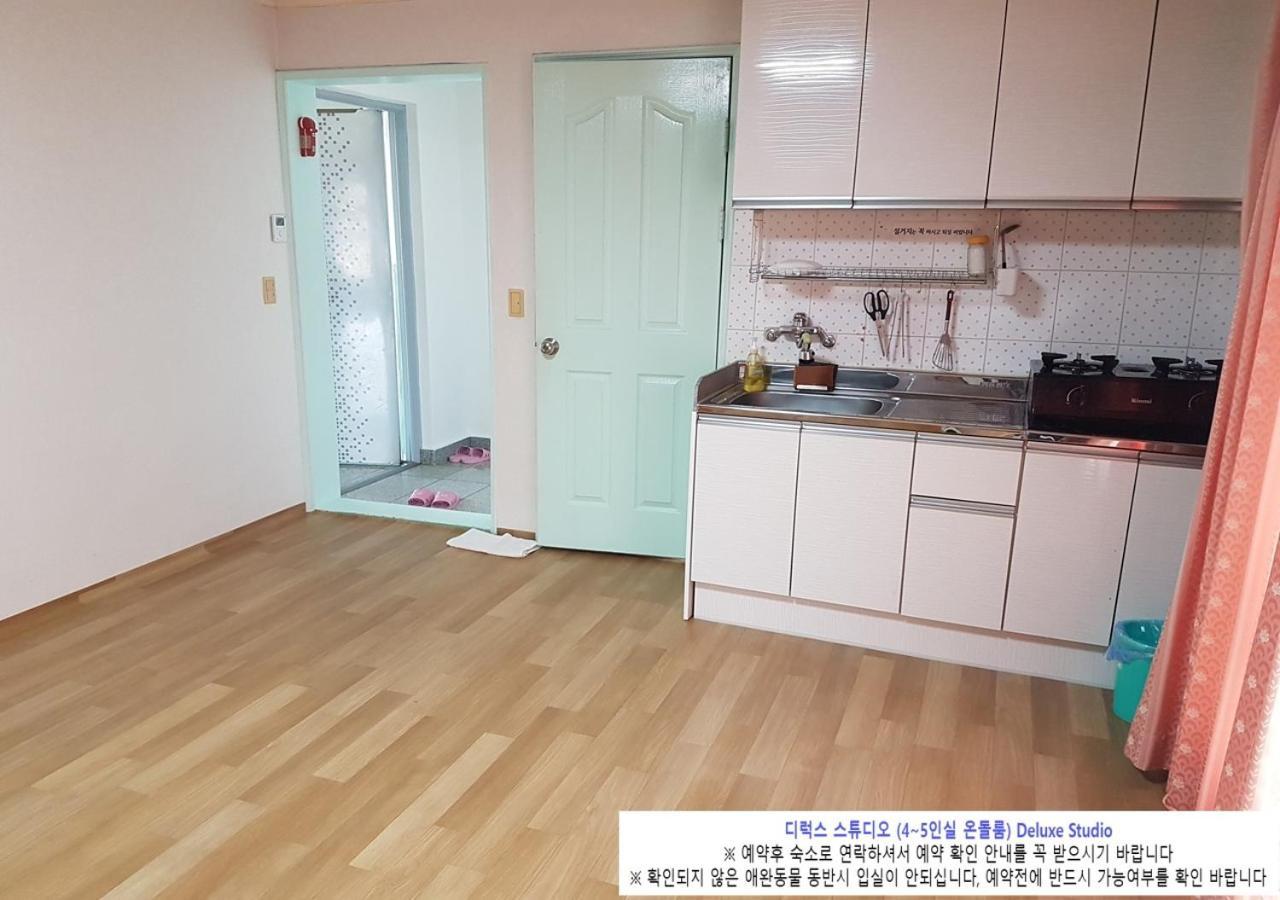 Seaside Minbak Villa Goseong  Eksteriør billede